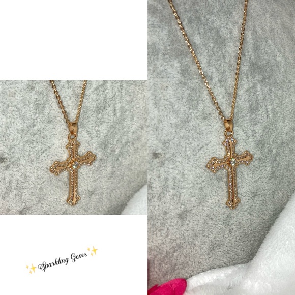 Paved Gold Celtic Cross Fine Pendant Necklace - Picture 3 of 7